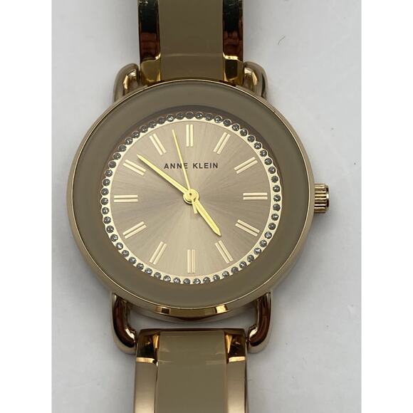Anne Klein Beautiful Womens Watch 32mm Bangle Bracelet Wrist 5.75 - New Battery - Picture 1 of 8